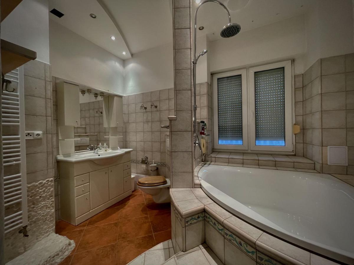 Apartmány Radniční Frýdek-Místek Exterior foto